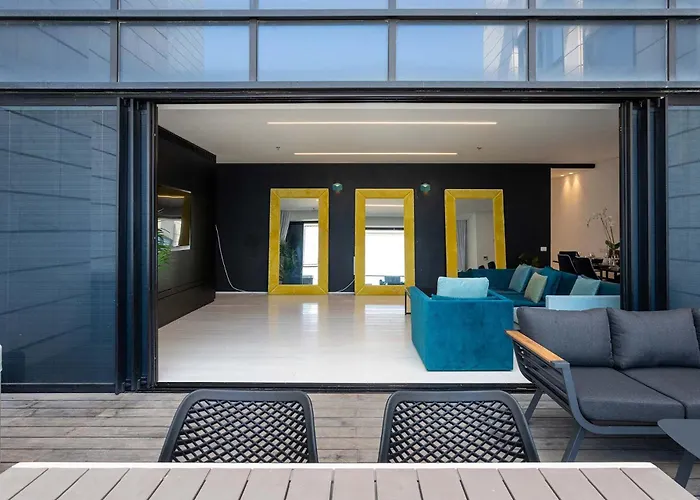 Yalarent Sea-Breeze Penthouse With Jacuzzi